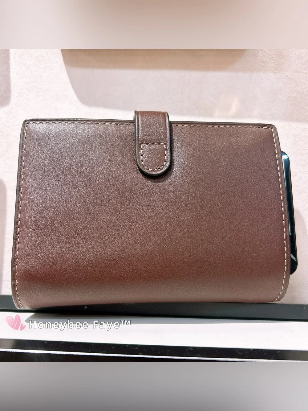 COACH 2–in-1 Maple Leather Wallet with Gold Logo cfk09